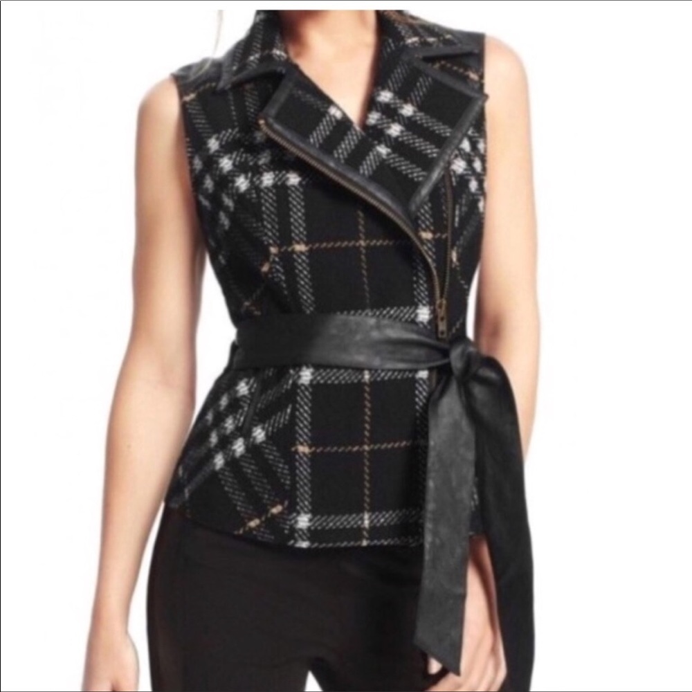 Cabi Vest Size Medium Style 517 Moto Plaid Top Sleeveless Belted Waist Grunge